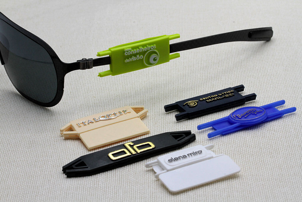 Kunststoffetiketten für Brillen