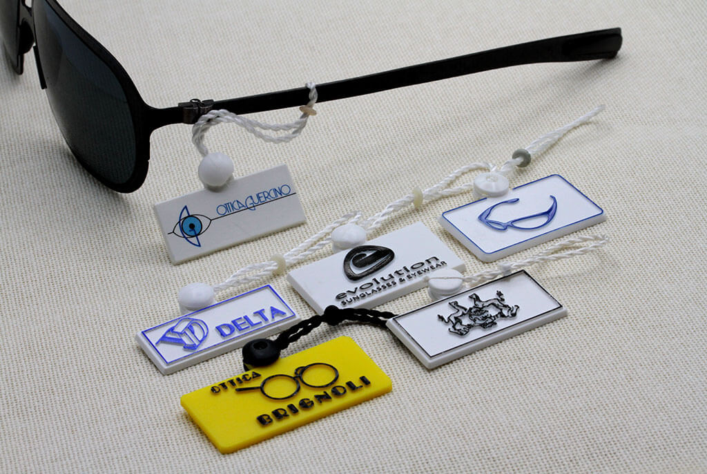 Etichette in plastica per occhiali